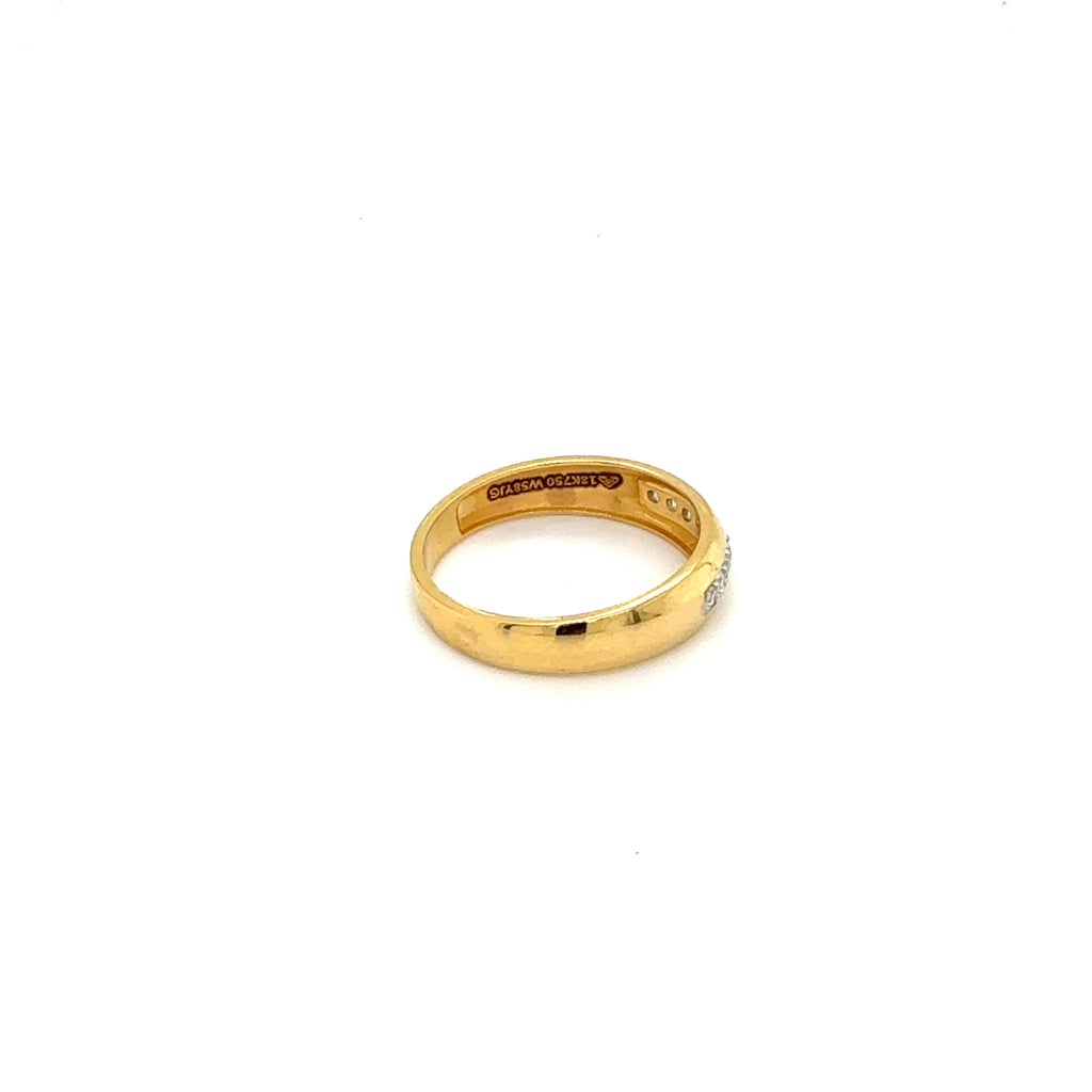 Yellow Gold Band Ring with Brilliant Stones
