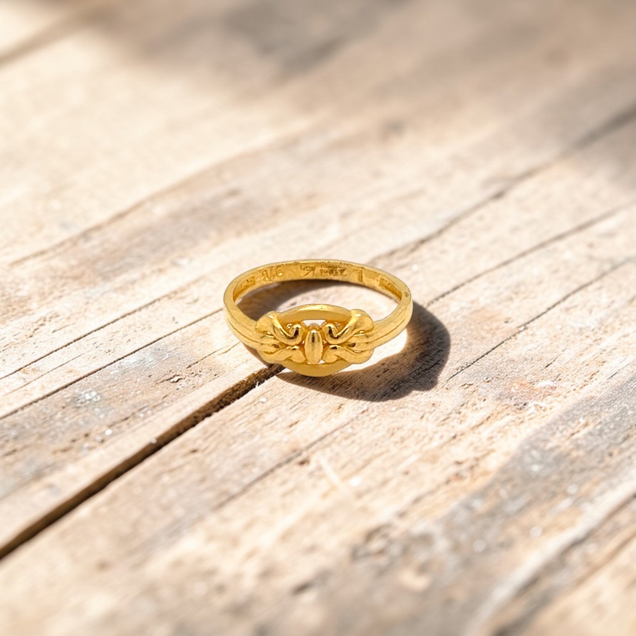 Kennect Yellow Gold Band Ring